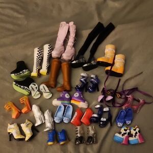 Rainbow High Doll Shoes Collection Lot Of 21 Pairs